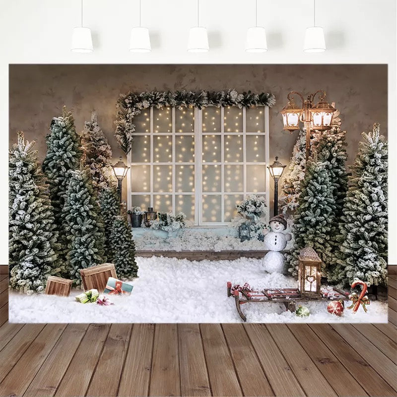 Arrière-plan de photographie de noël, arbre de noël, traîneau, champ de neige, fenêtres françaises, décoration de fête, bannière accessoire pour Studio Photo 
