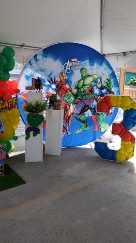 Marvel Avengers Round Backdrop